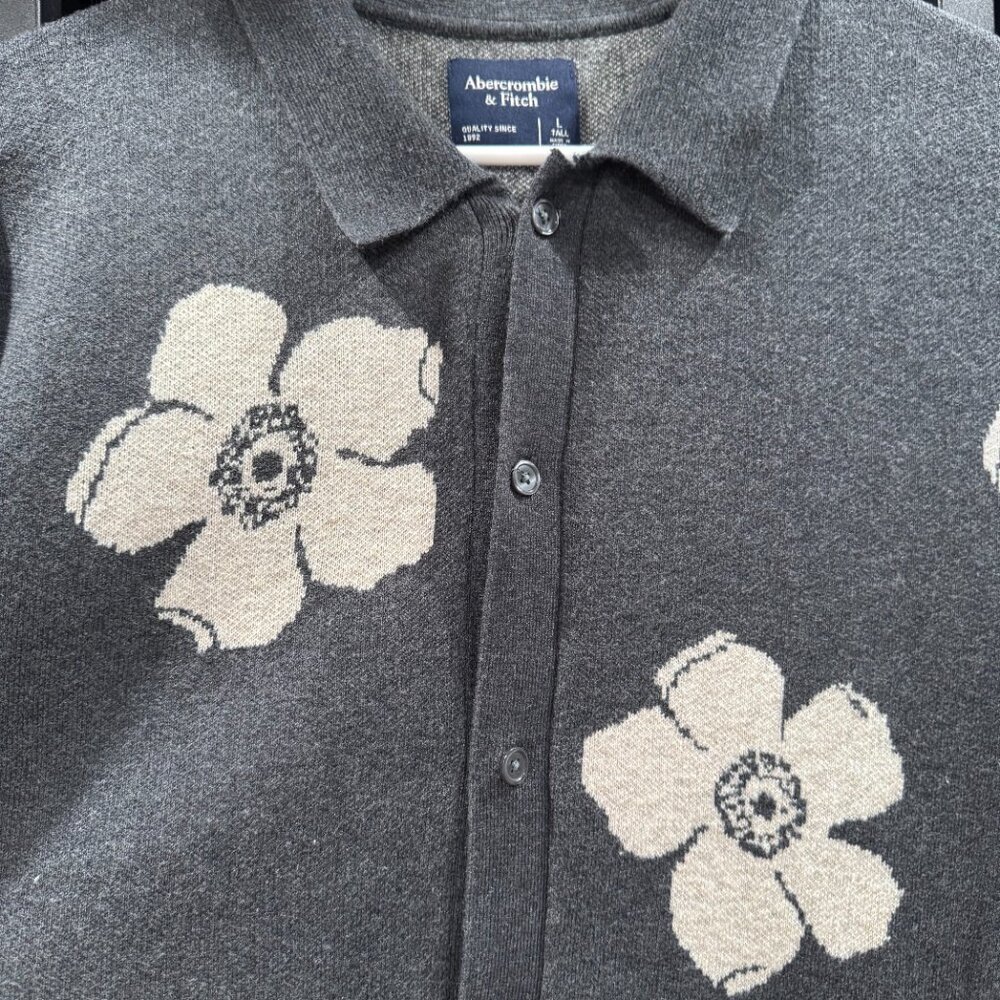 Abercrombie & Fitch Gray Floral Sopranos Retro Bowling Polo Button-Down (SZ L T) - Picture 7 of 11